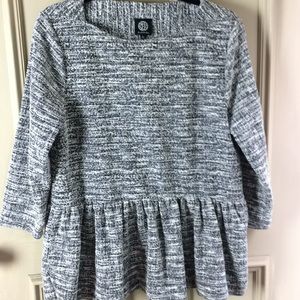 Top Sz L by Bobeau Peplum (A21)